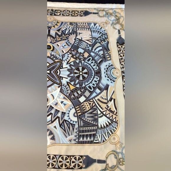 Vintage 💯 Silk Scarf Baoshidi Geometric Pattern - Picture 6 of 15